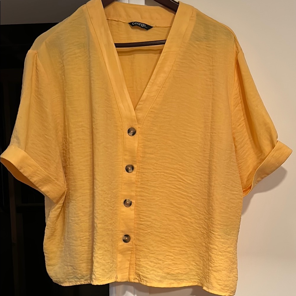 Canari Yellow Short Sleeve Notched Collar Shirt